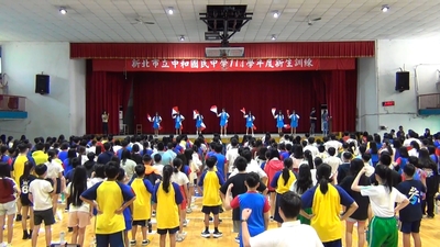 114學年度新生訓練表演圖片(另開新視窗)